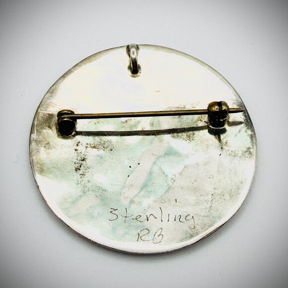 Sterling Hummingbird Inlay Brooch/Pendant — Etch Signed “Sterling” & “RB,” 1.5" - Picture 2 of 3